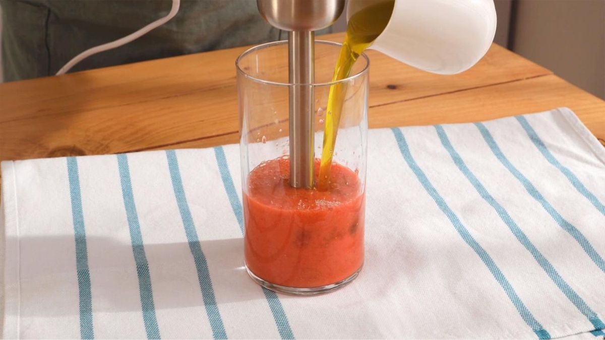 Receta ensalada de fresas, espinacas y queso  de cabra  paso 2