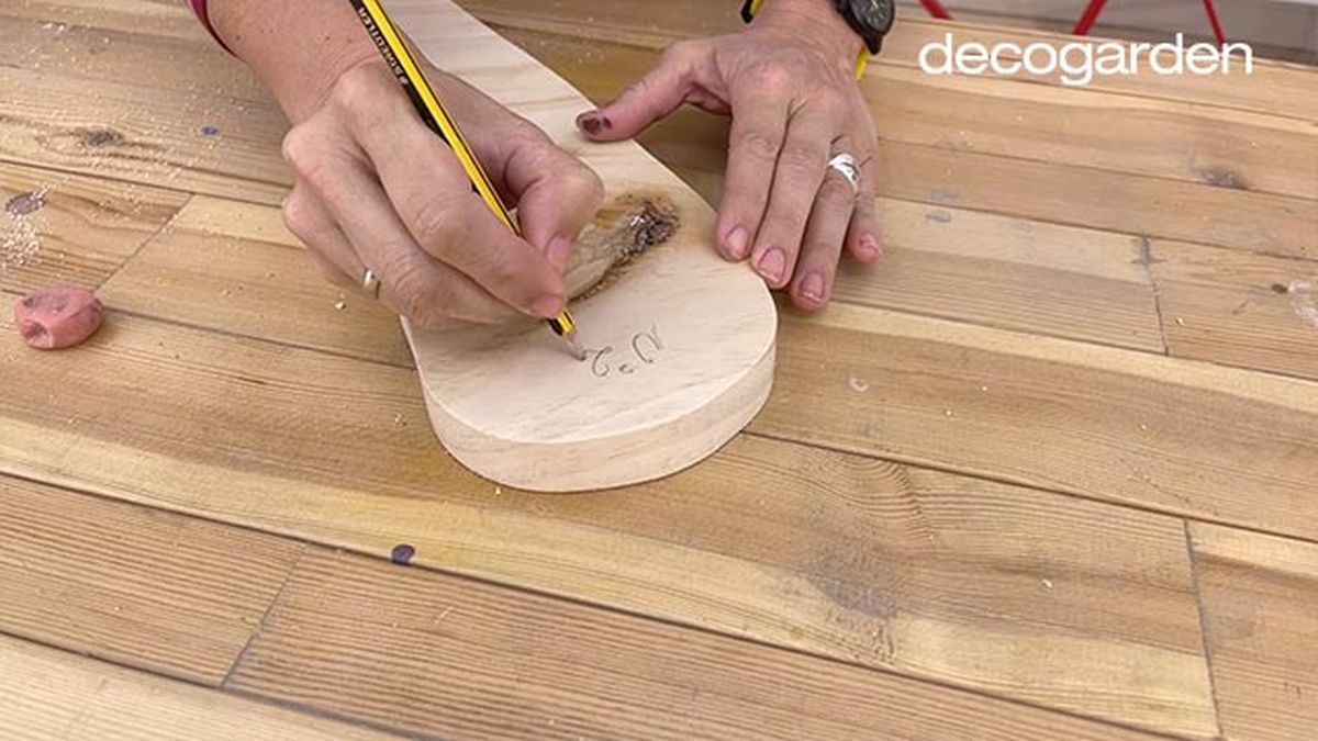 como hacer cuadro madera pared paso 5