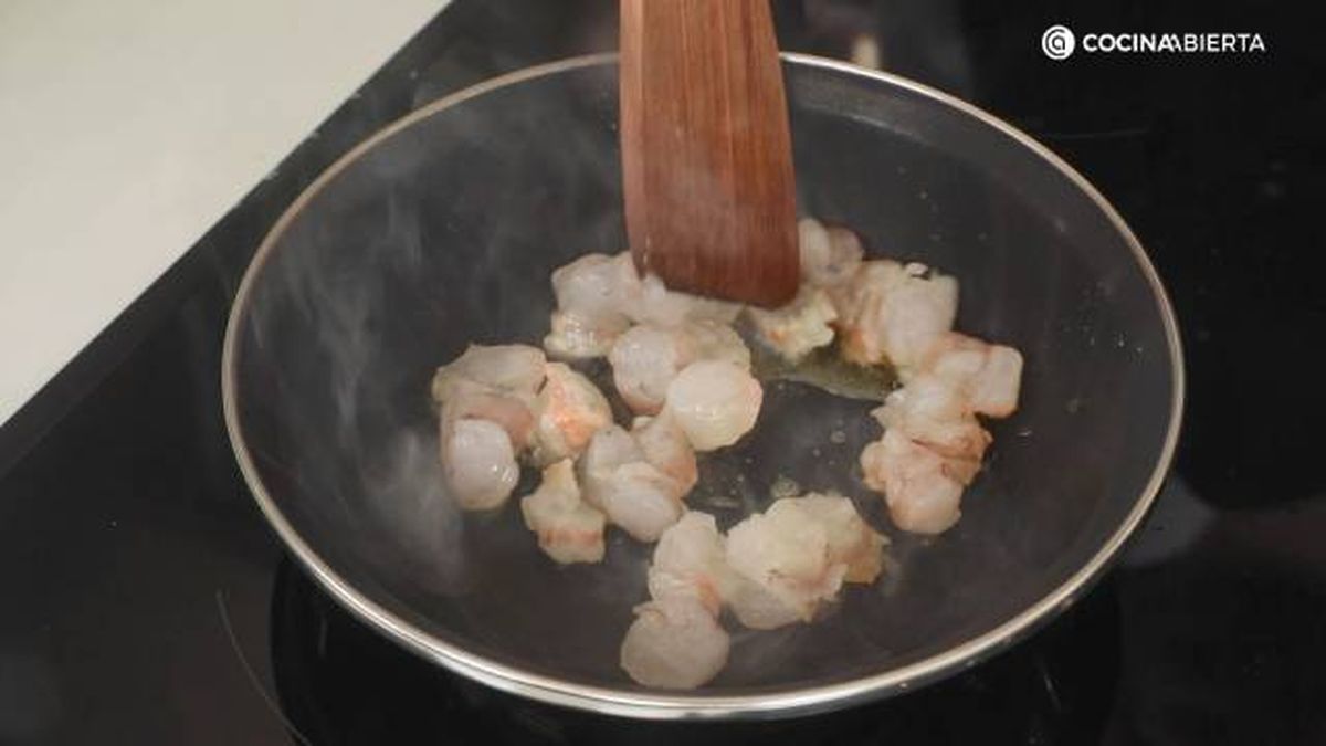 Gallina blanca Crema marisco paso 6