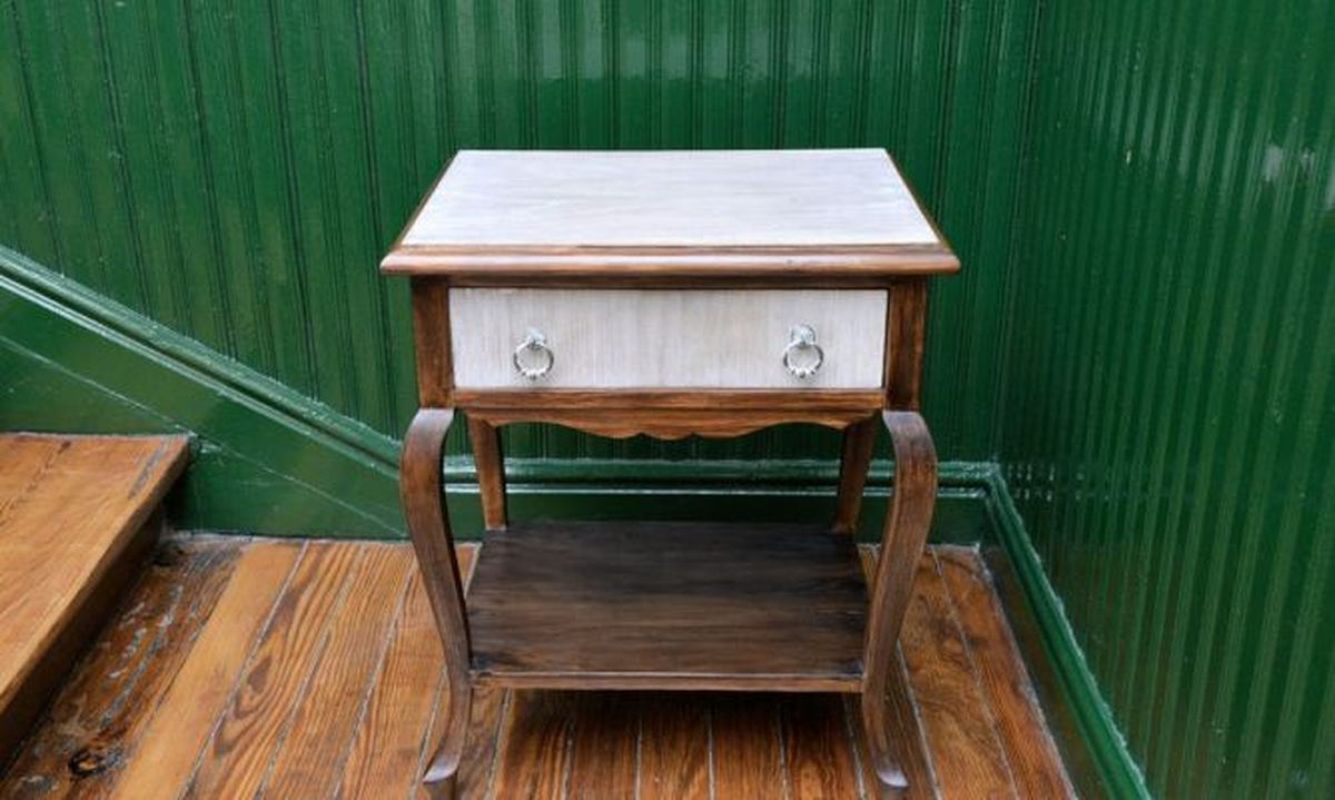 Mesilla de noche de haya   comunidad