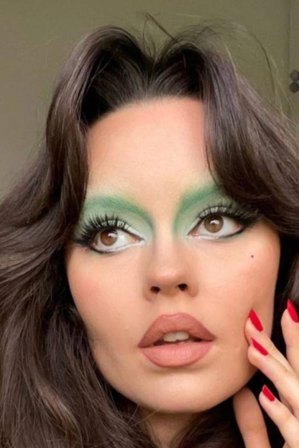 delinear labios bratz