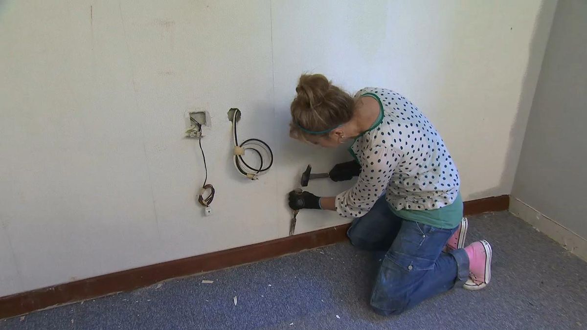 como quitar una moqueta paso 1