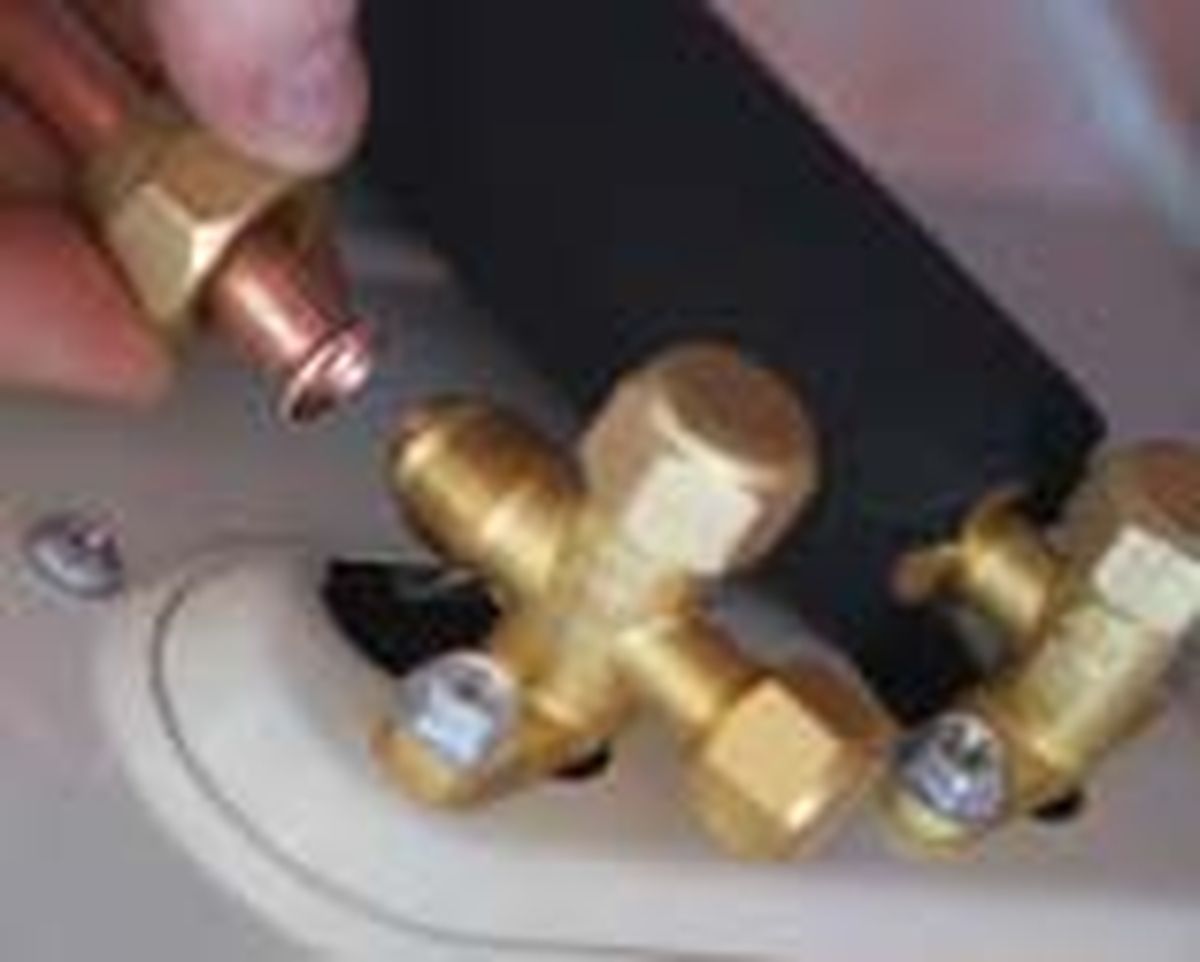 brico 0457 instalar aire acondicionado paso20