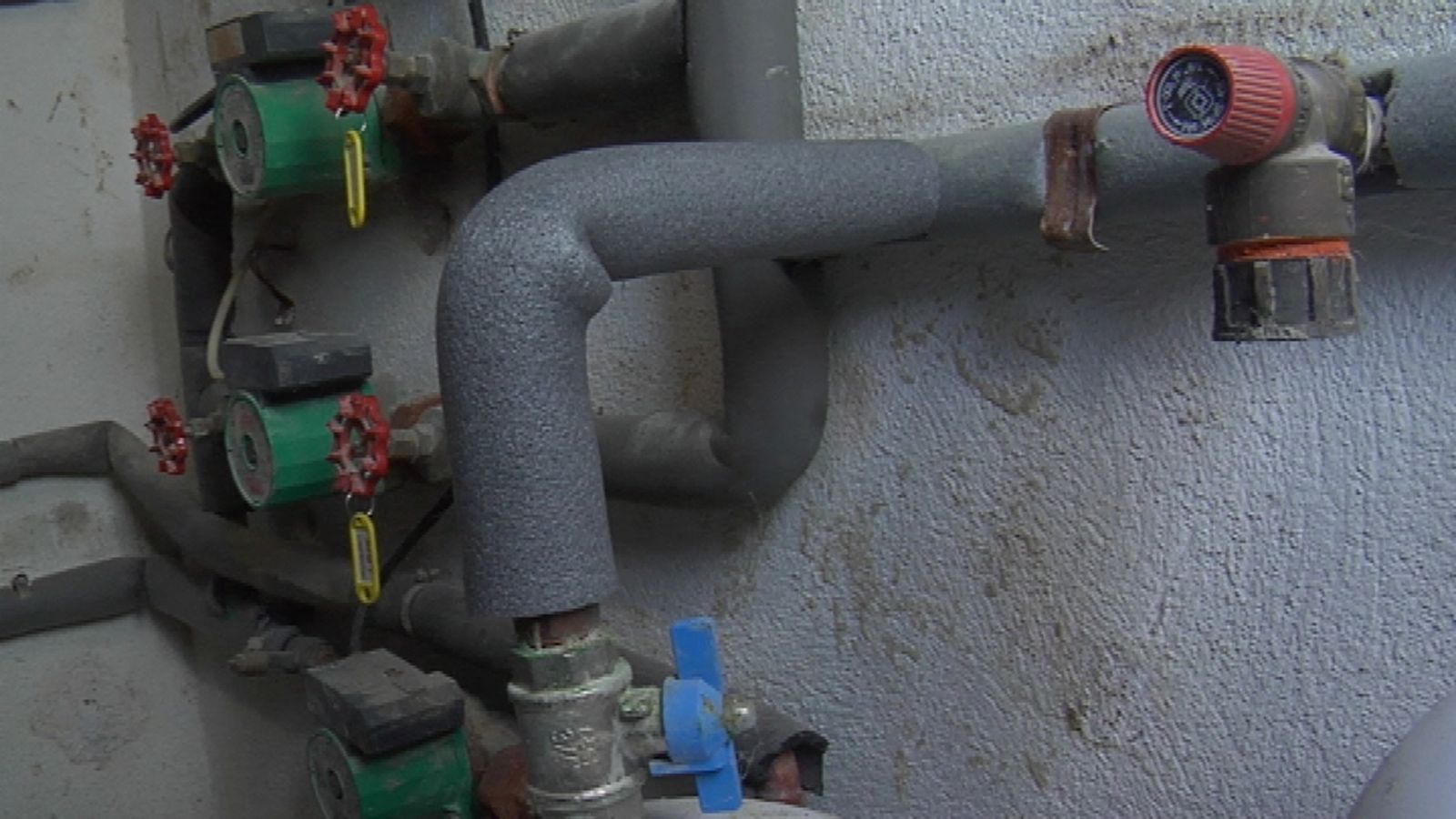 Aislamiento de tuberías paso 9