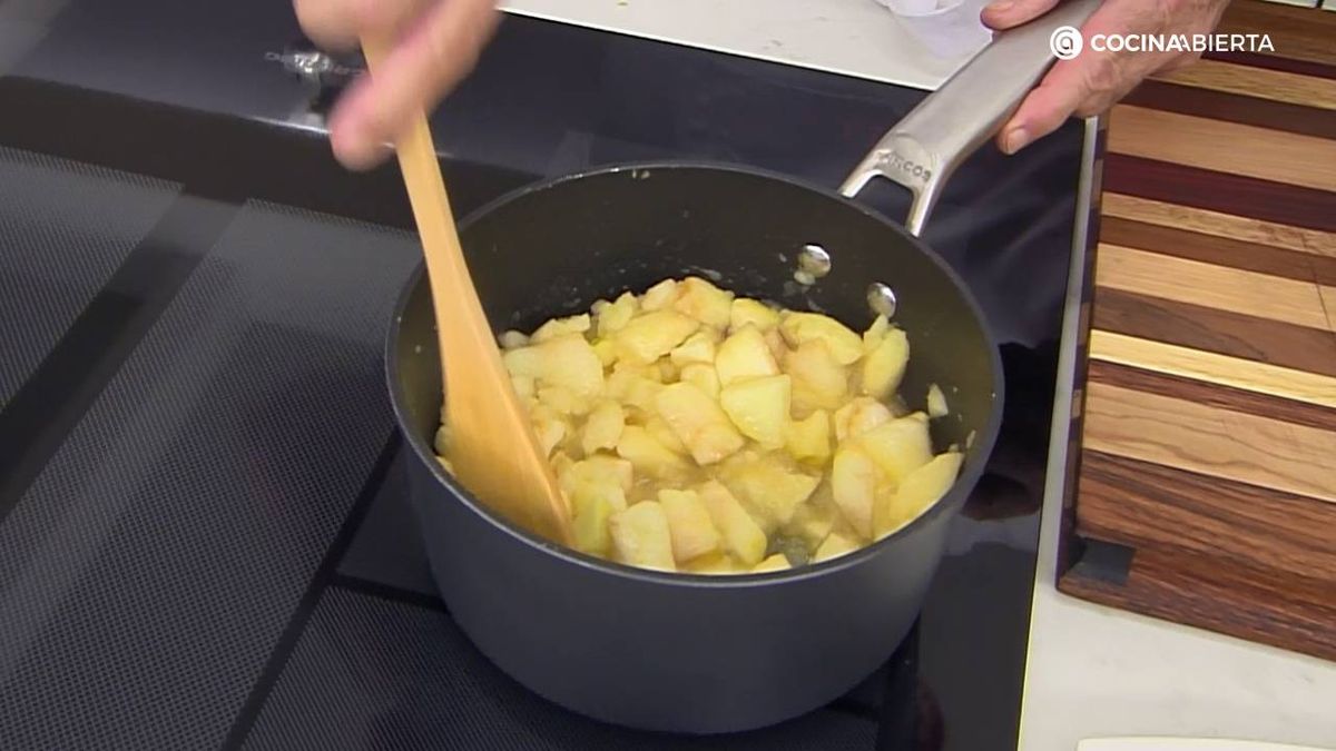 KARL7055 Muslos pato confitados pure manzana paso 3