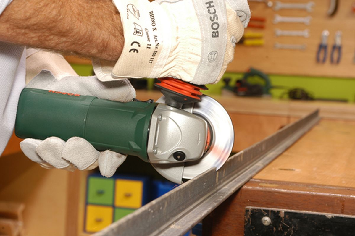 Barandilla con perfiles metálicos paso 3