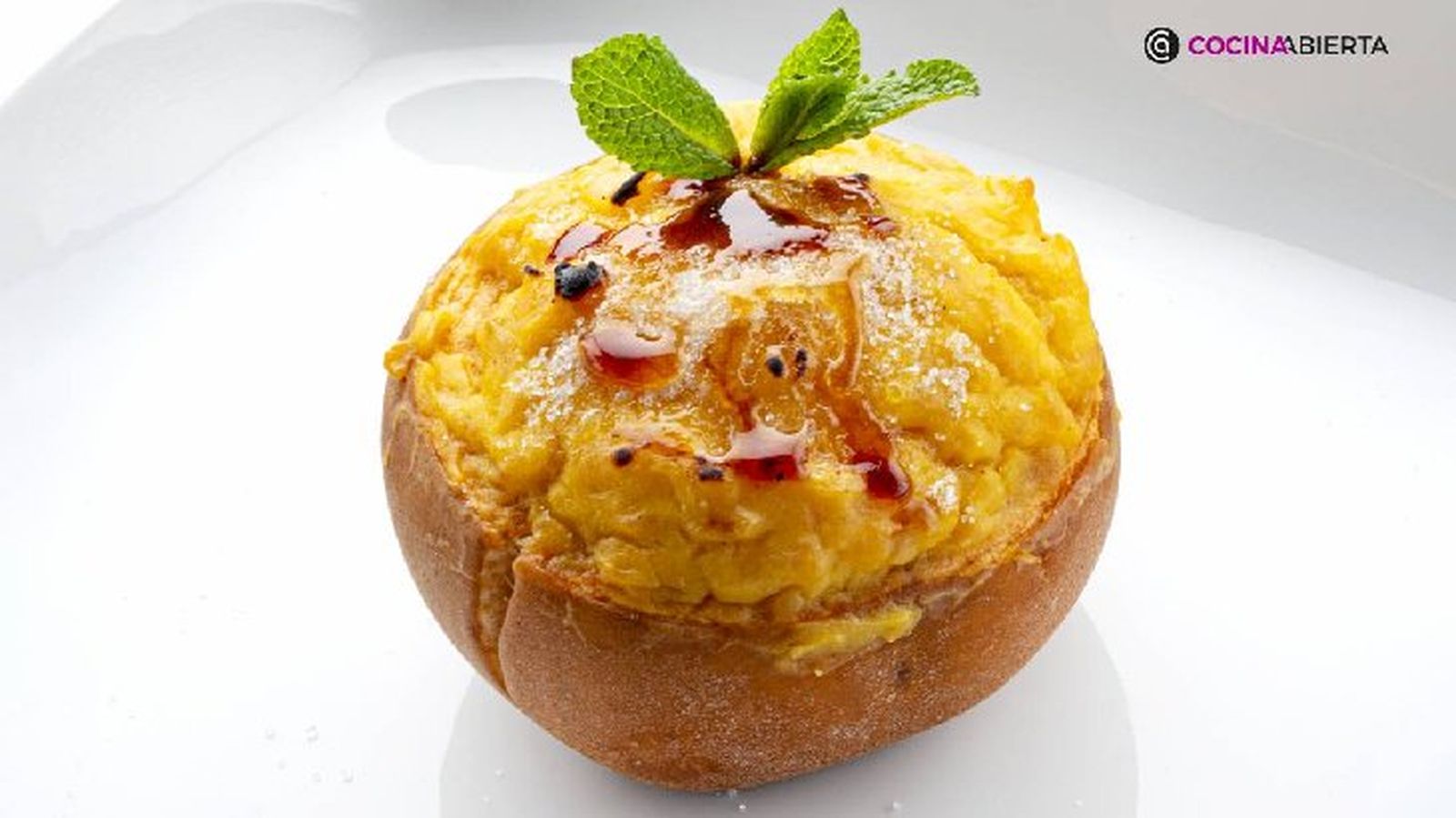 Manzanas asadas rellenas de crema pastelera, de Karlos Arguiñano