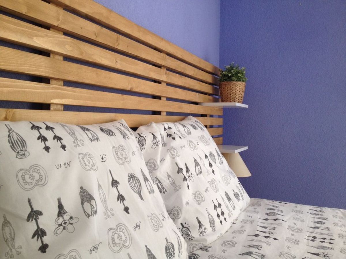 Cabeceros de madera en la comunidad de Hogarmania 5