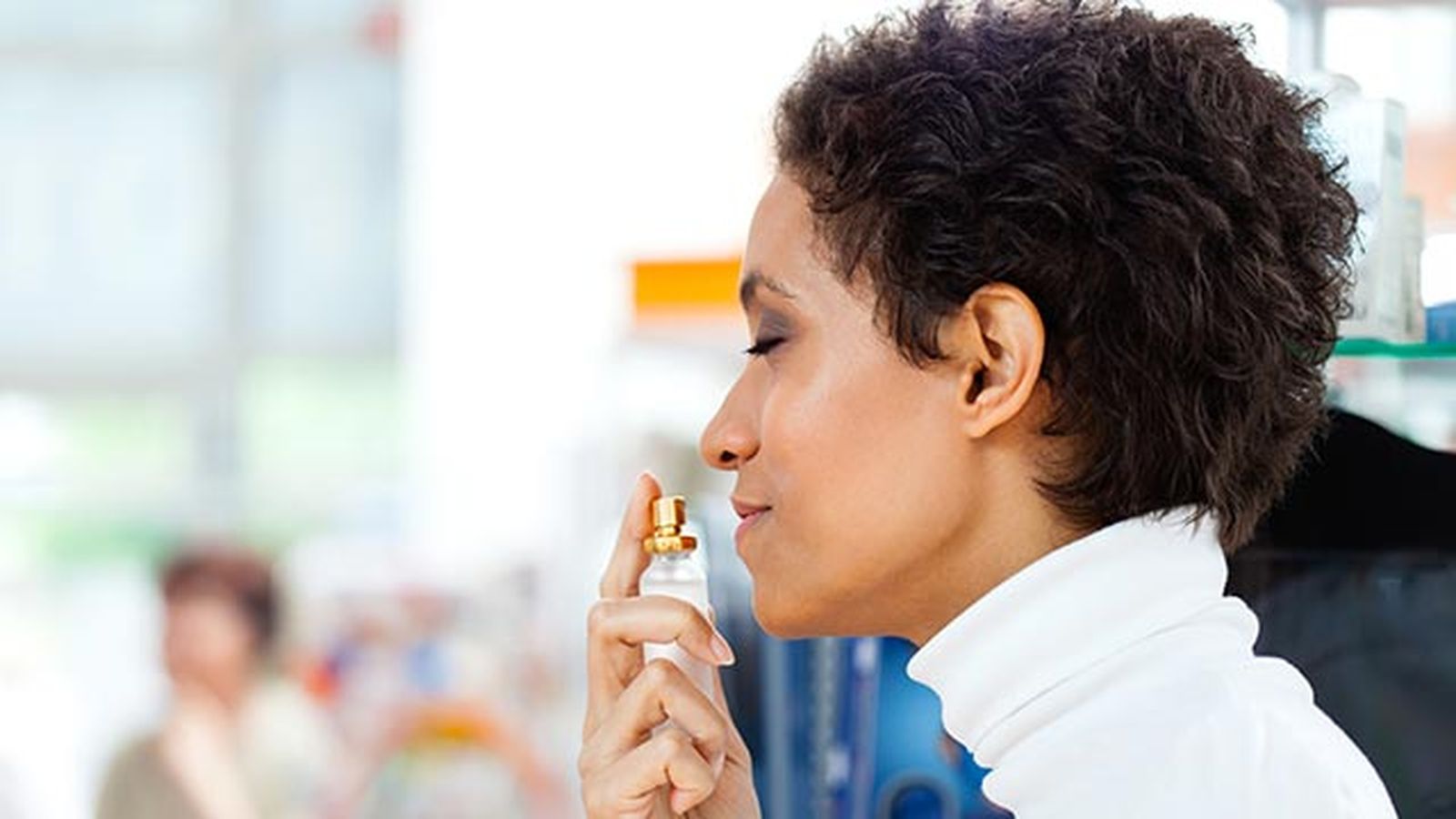 5 trucos para elegir un perfume y acertar siempre comprar