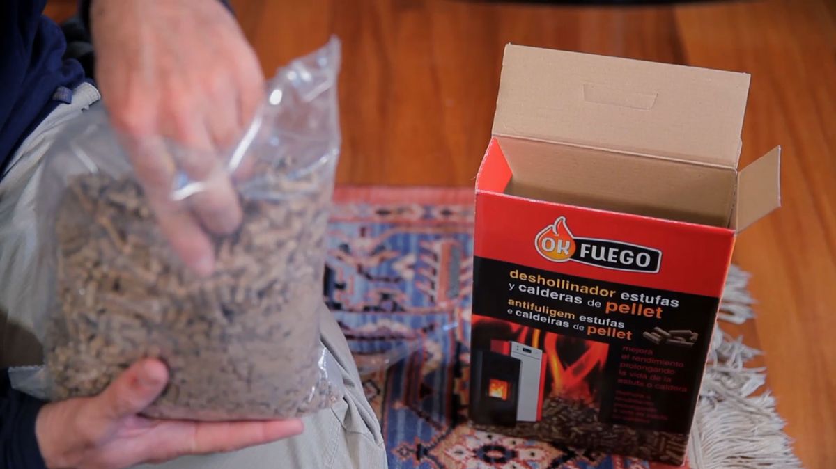 Deshollinar estufas y calderas de pellet paso 2