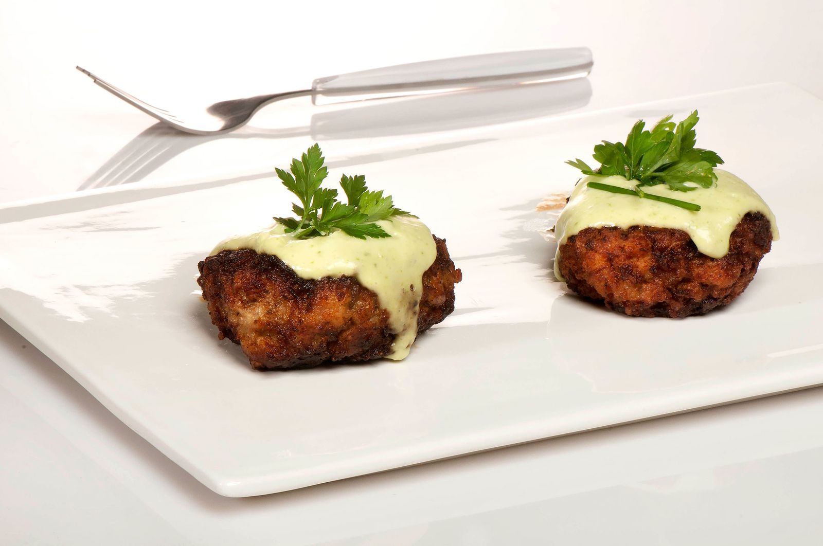 1737 Albondigas de berenjena con salsa de yogur y ajo (921) xl