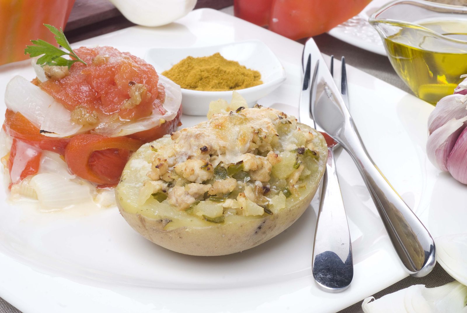 patatas rellenas con montadito de verduras xl