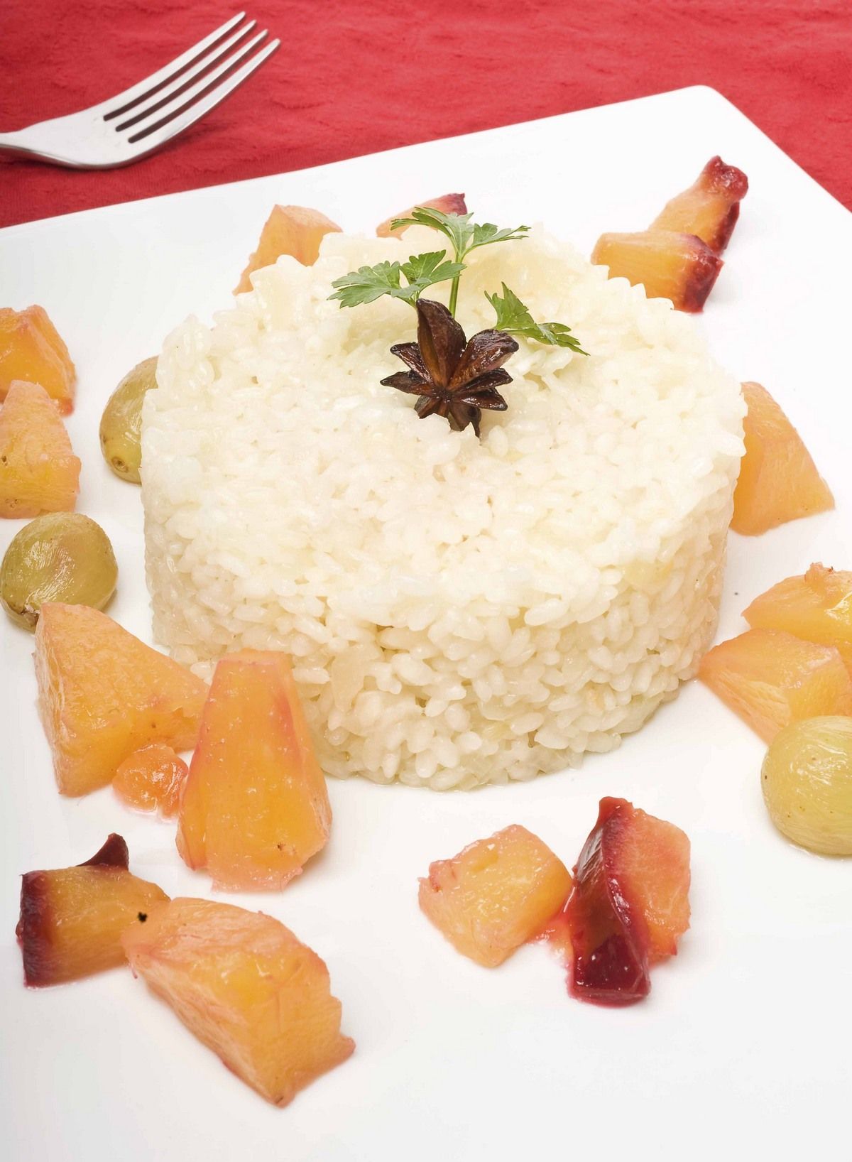 Arroz con frutas en escabeche