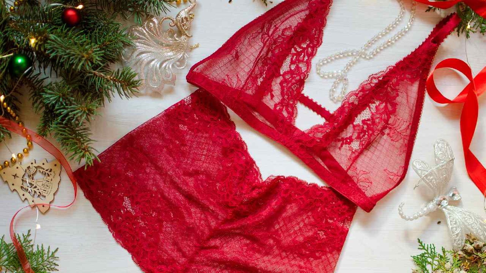 Conjunto de lencería roja para Nochevieja