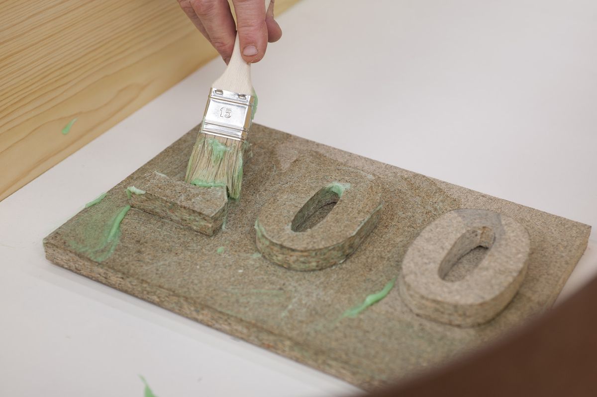 Bricomania 700 Fuente aniversario original p7