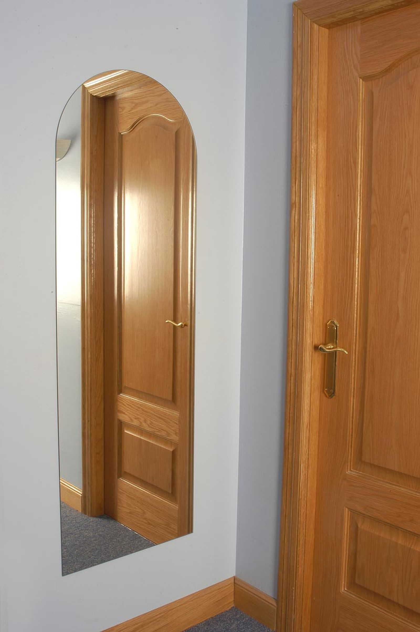 Pegar un espejo en la pared paso 6