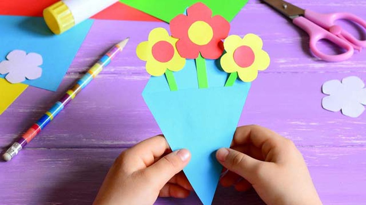 manualidades primaverales ramo flores paso 2