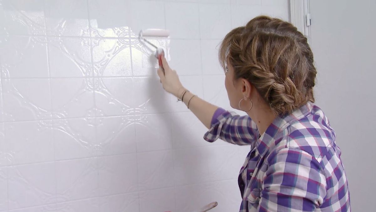 Cuarto de baño luminoso con toques marineros paso 6