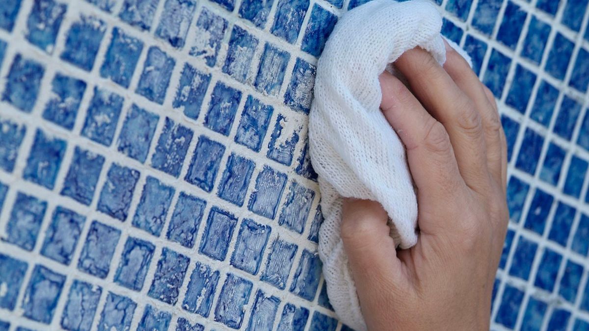 Reparación de grieta en piscina de gresite paso 10