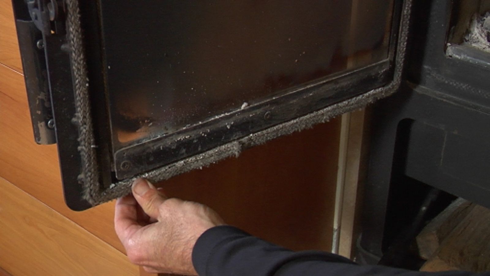 Sellado de puerta de chimenea