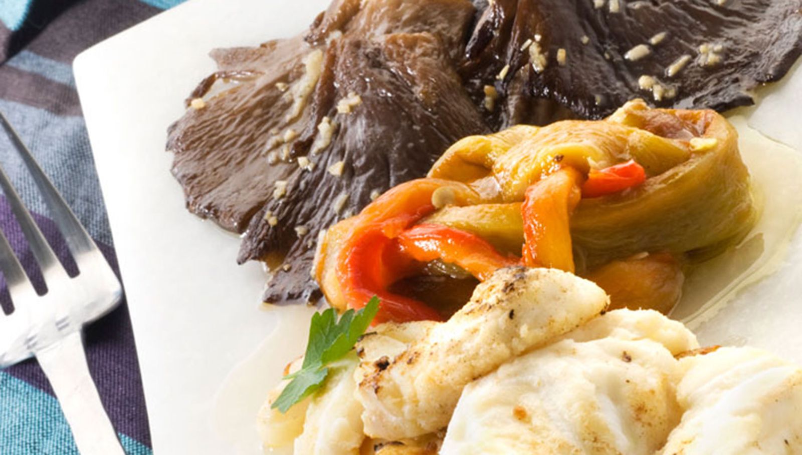 congrio con setas y pimientos asados xl