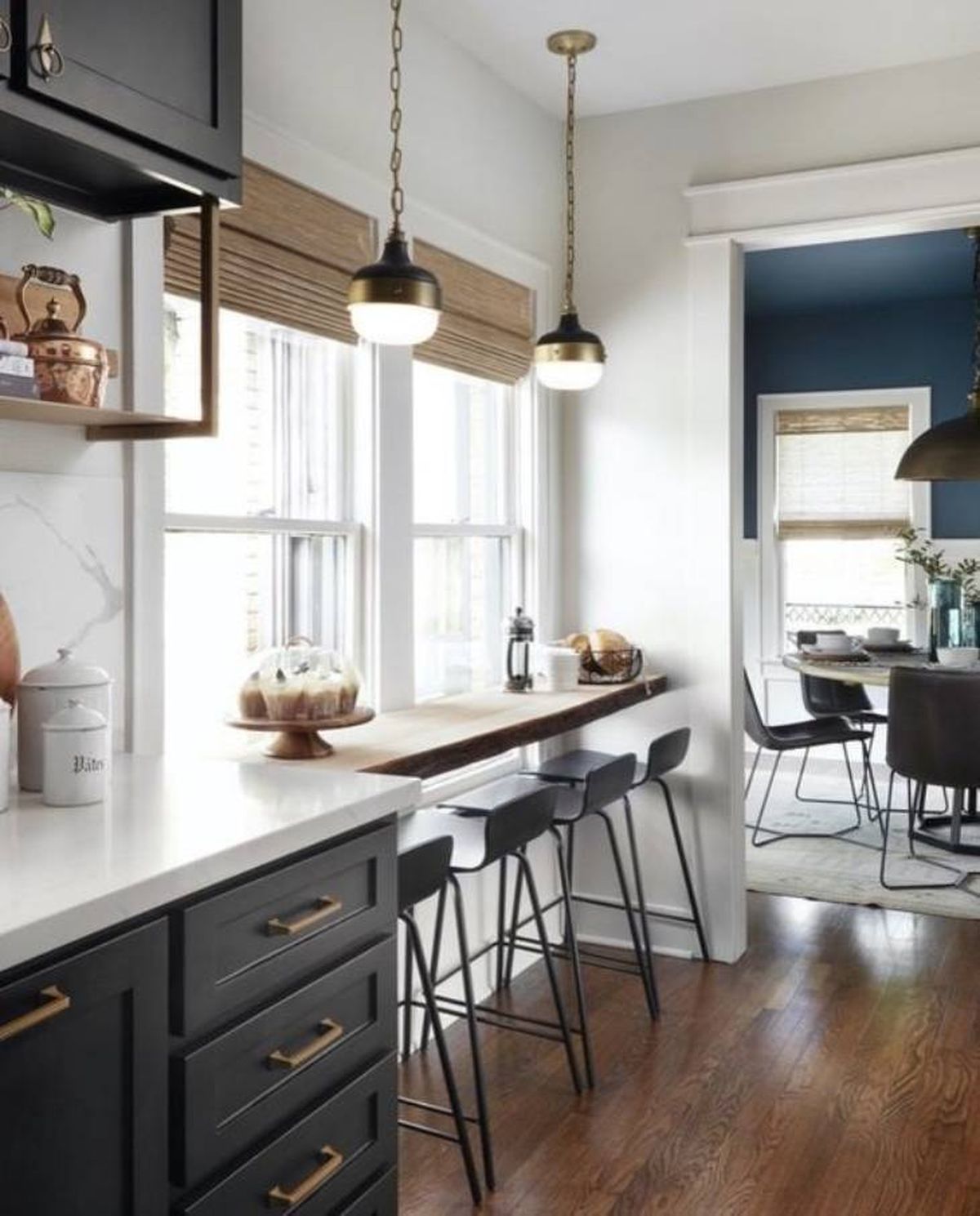 Ideas y consejos para distribuir de manera eficiente una cocina alargada 14