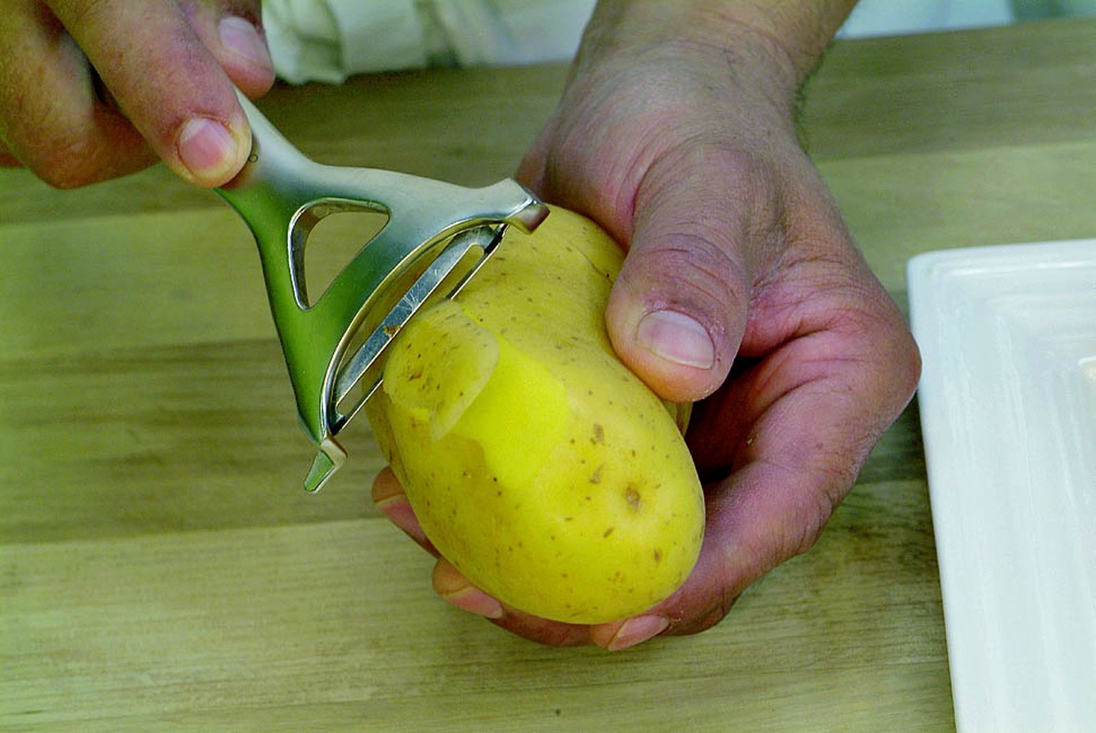 receta pelar cortar patata paso2