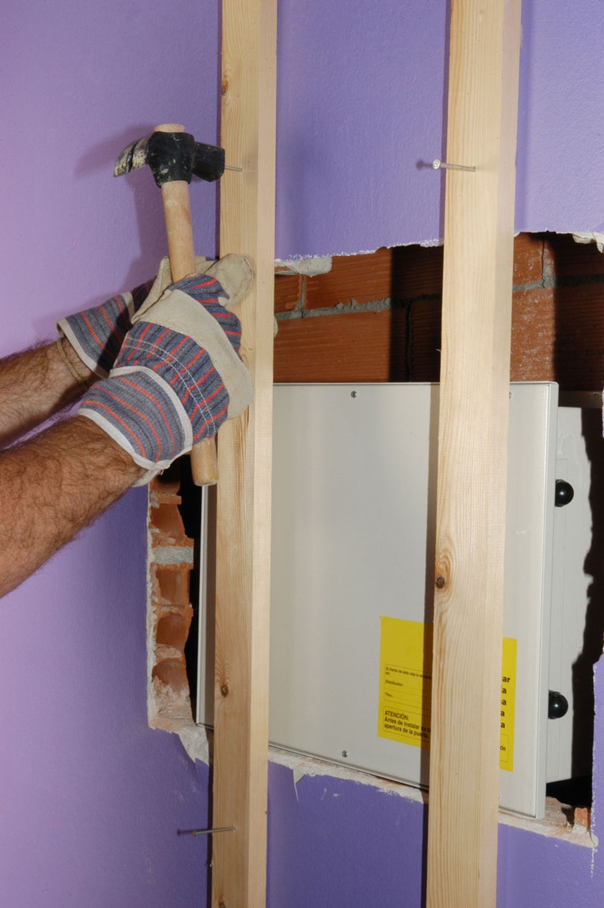 Instalar caja de seguridad paso 6