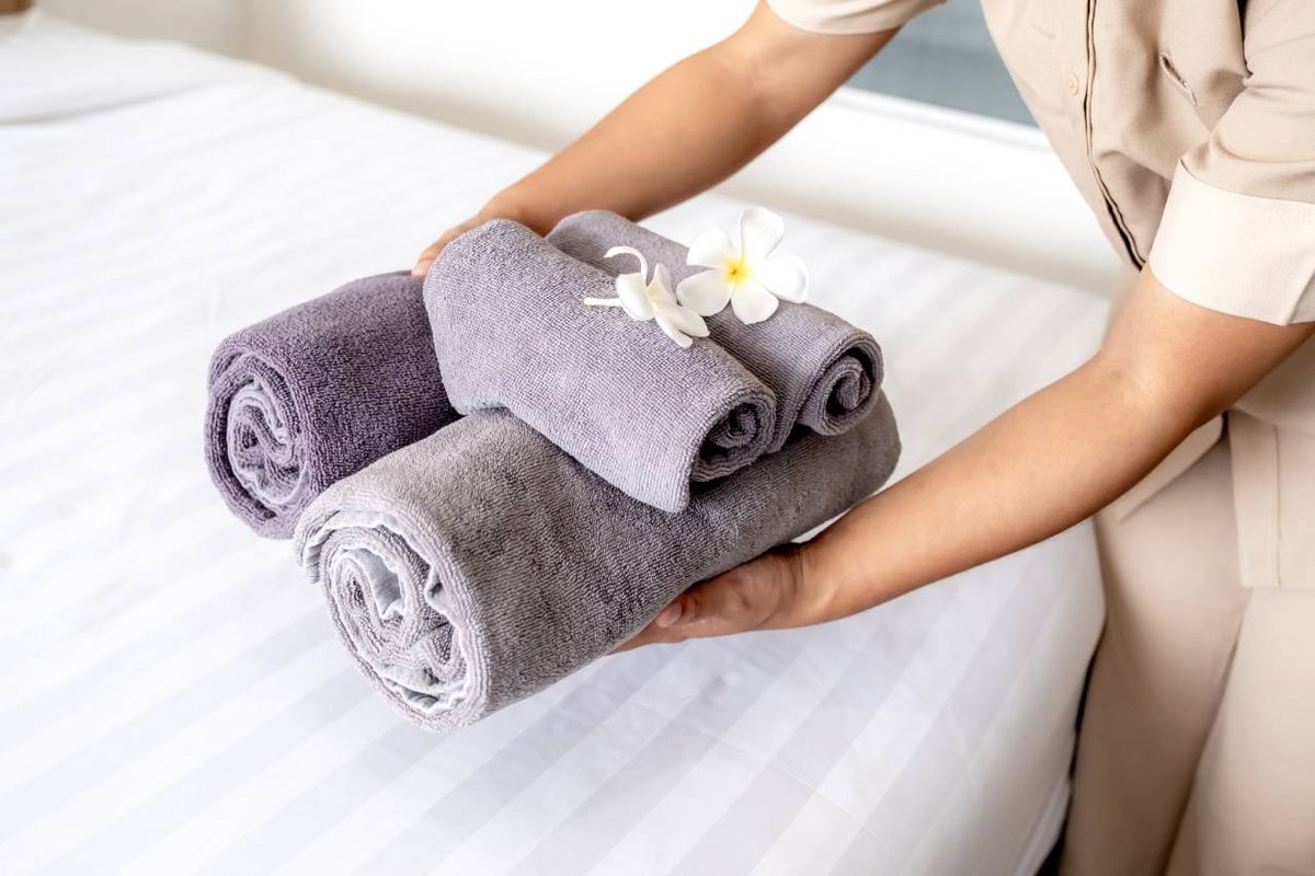 Dobla las toallas con estos métodos y mejora el orden en tu hogar