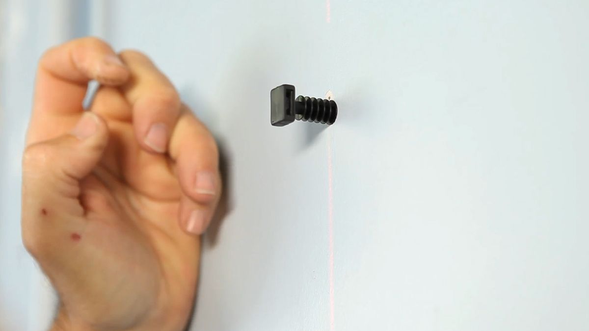 Sujeciones para conductos paso 7