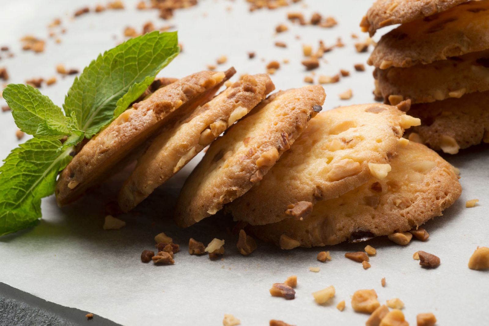 5257 2 Botones de almendra (642) xl