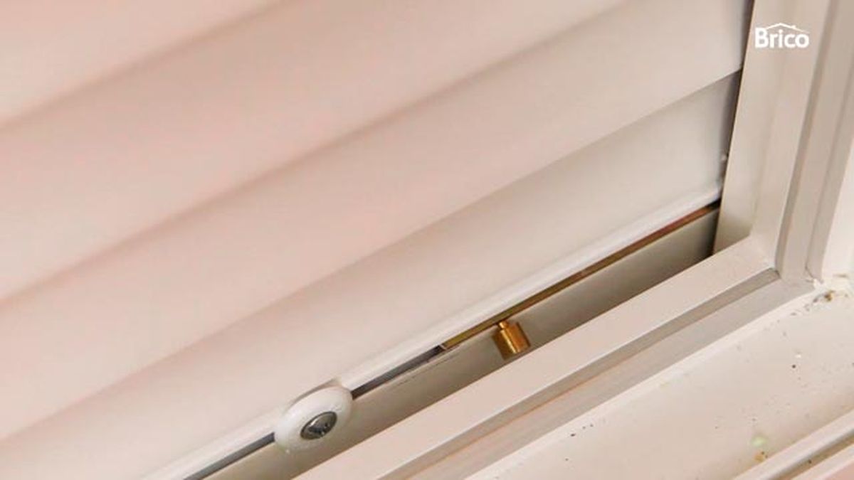 Cierre de seguridad para persiana paso 6