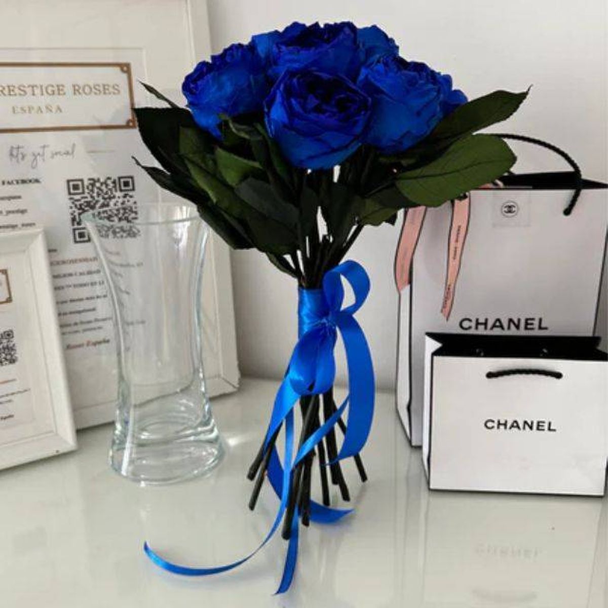 ramo de novia original flores azules