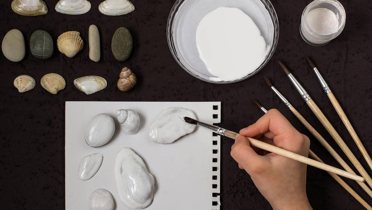como pintar conchas y piedras puntillismo paso 1