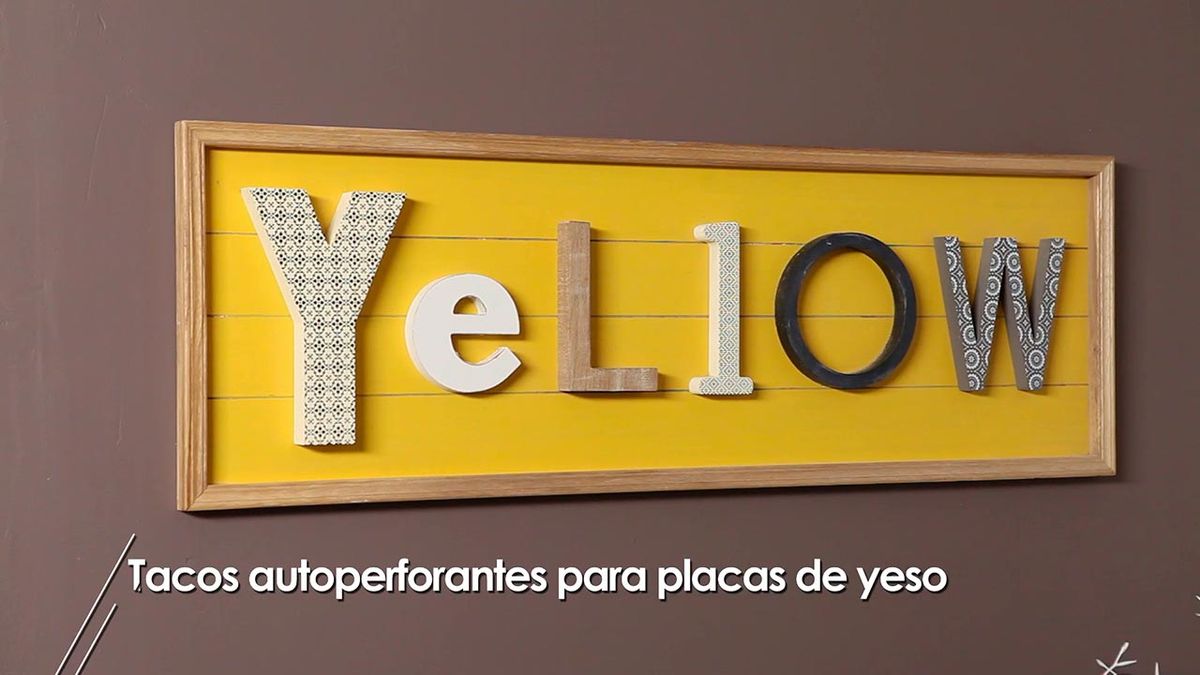 Como colgar un cuadro en una pared de yeso laminado con tacos autoperforantes paso 7