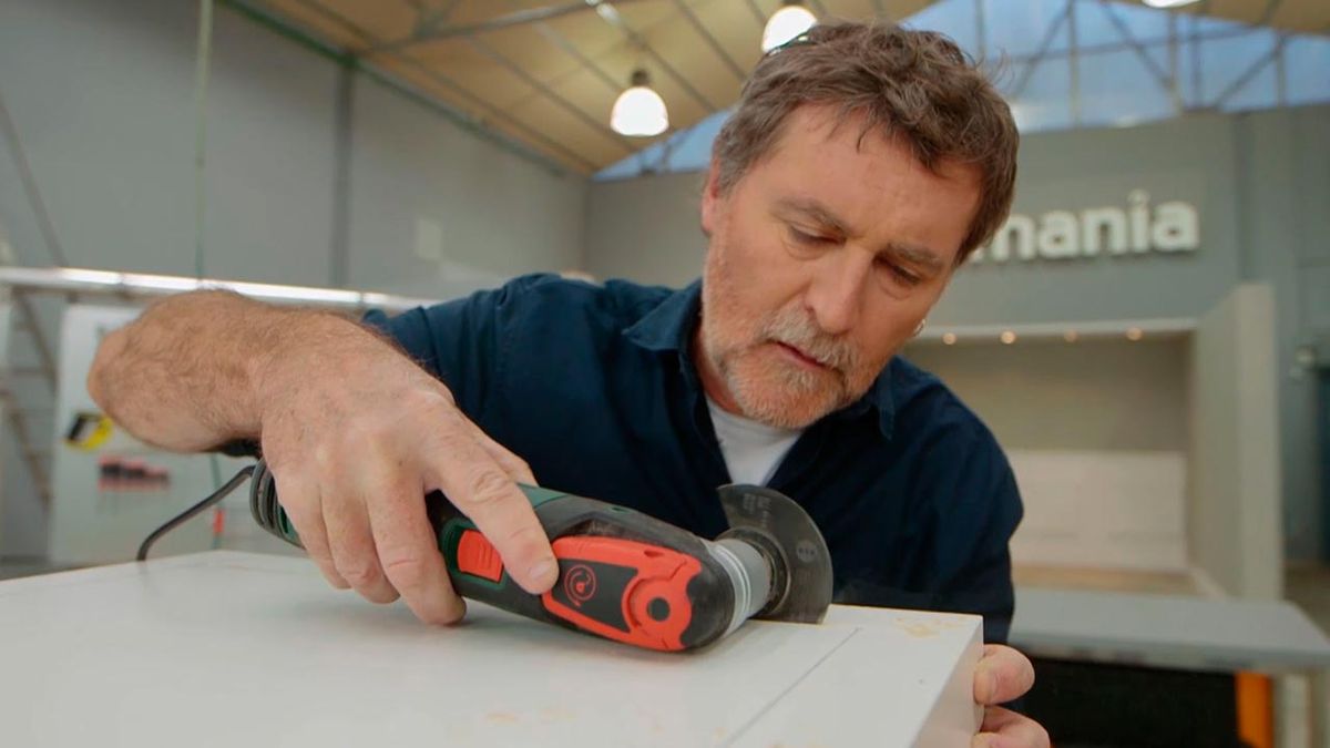 Cómo hacer una mesa de luz paso 2