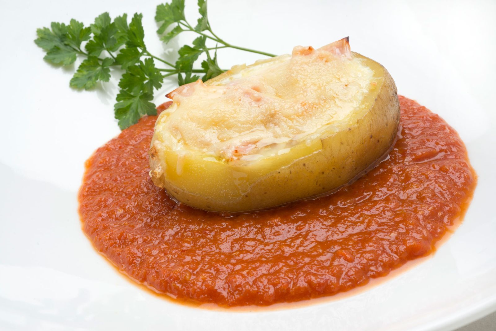 5697 1 Patatas rellenas de huevo, pavo y queso (1082) xl