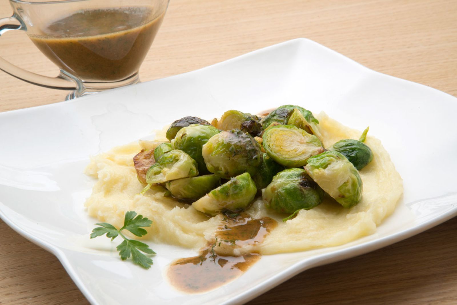 5517 1 Coles de Bruselas con pure de patata y queso (900) xl