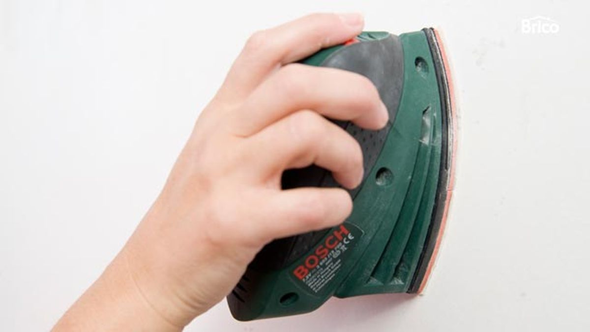 brico 0563 1 reparar pared comedor paso 2