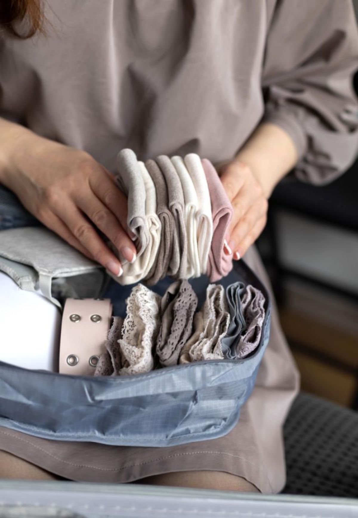 como hacer la maleta para que quepa todo marie kondo