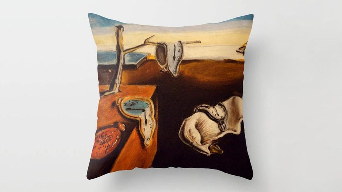 5 elementos decorativos inspirados salvador dali cojin relojes dali