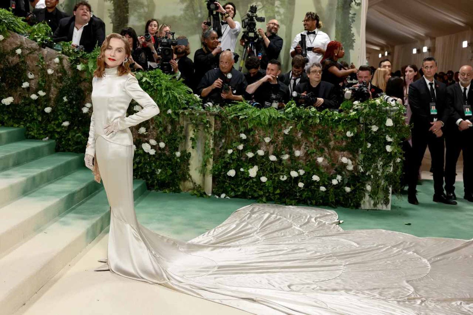 Isabelle Huppert MET Gala 2024