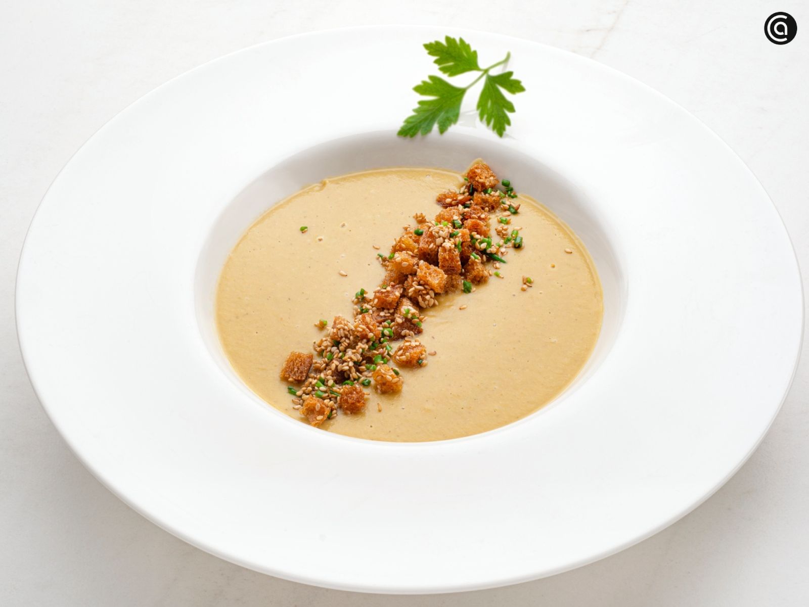 Aprende a elaborar una crema de lentejas al curry con esta receta de Karlos Arguiñano