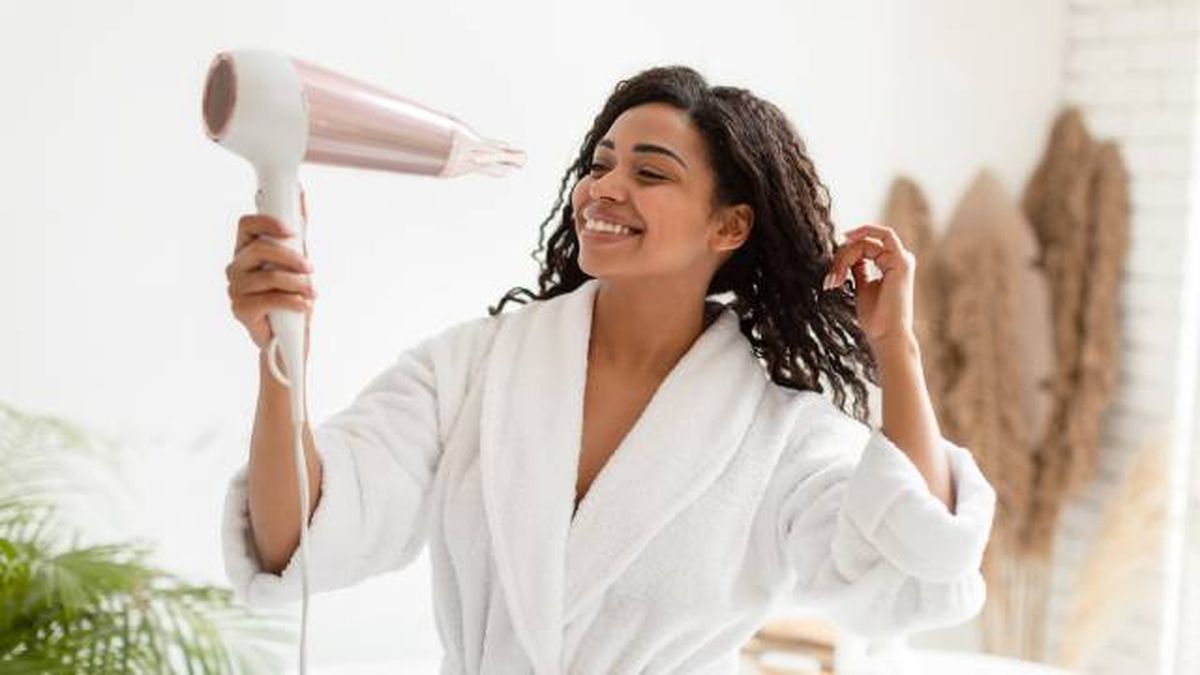 tratamiento para el pelo danado consejos y productos recomendados secador