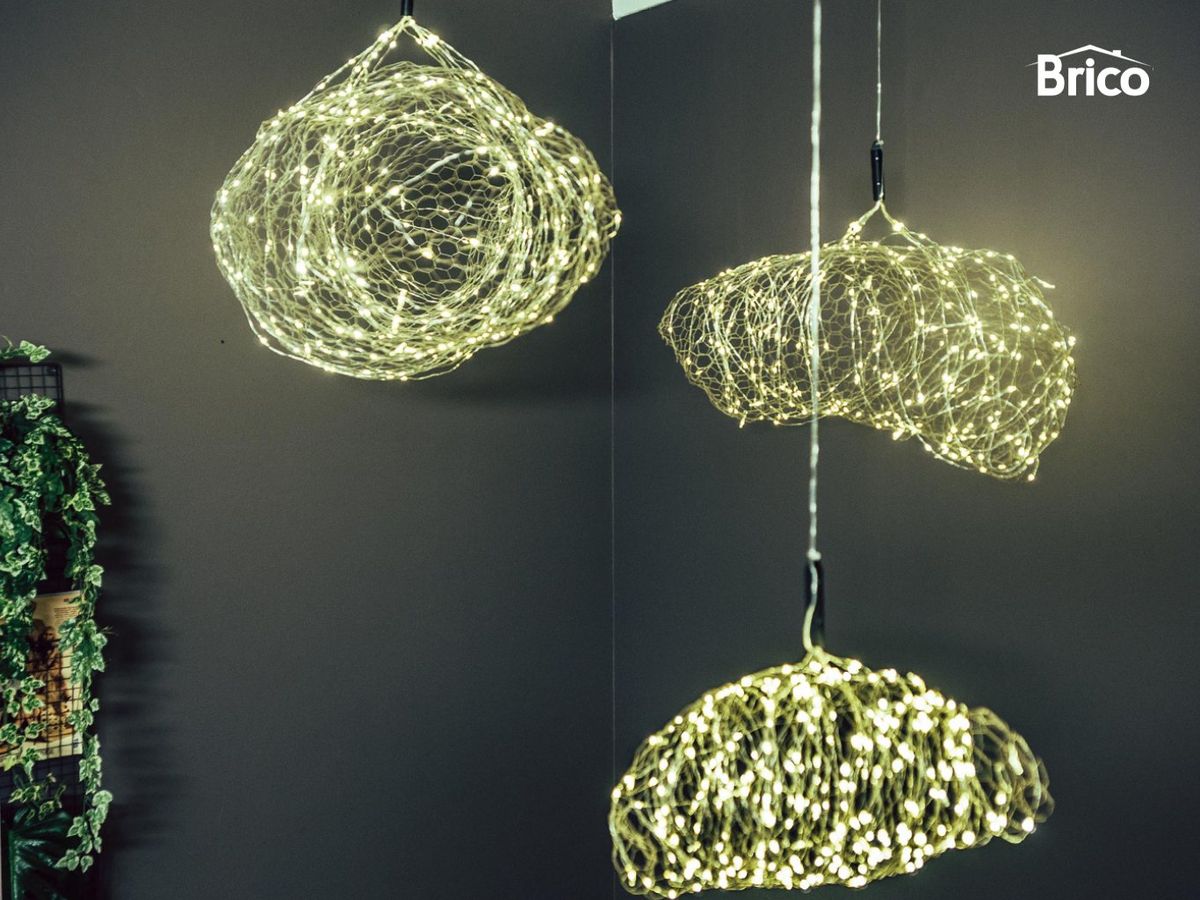 Lámpara con forma de nube