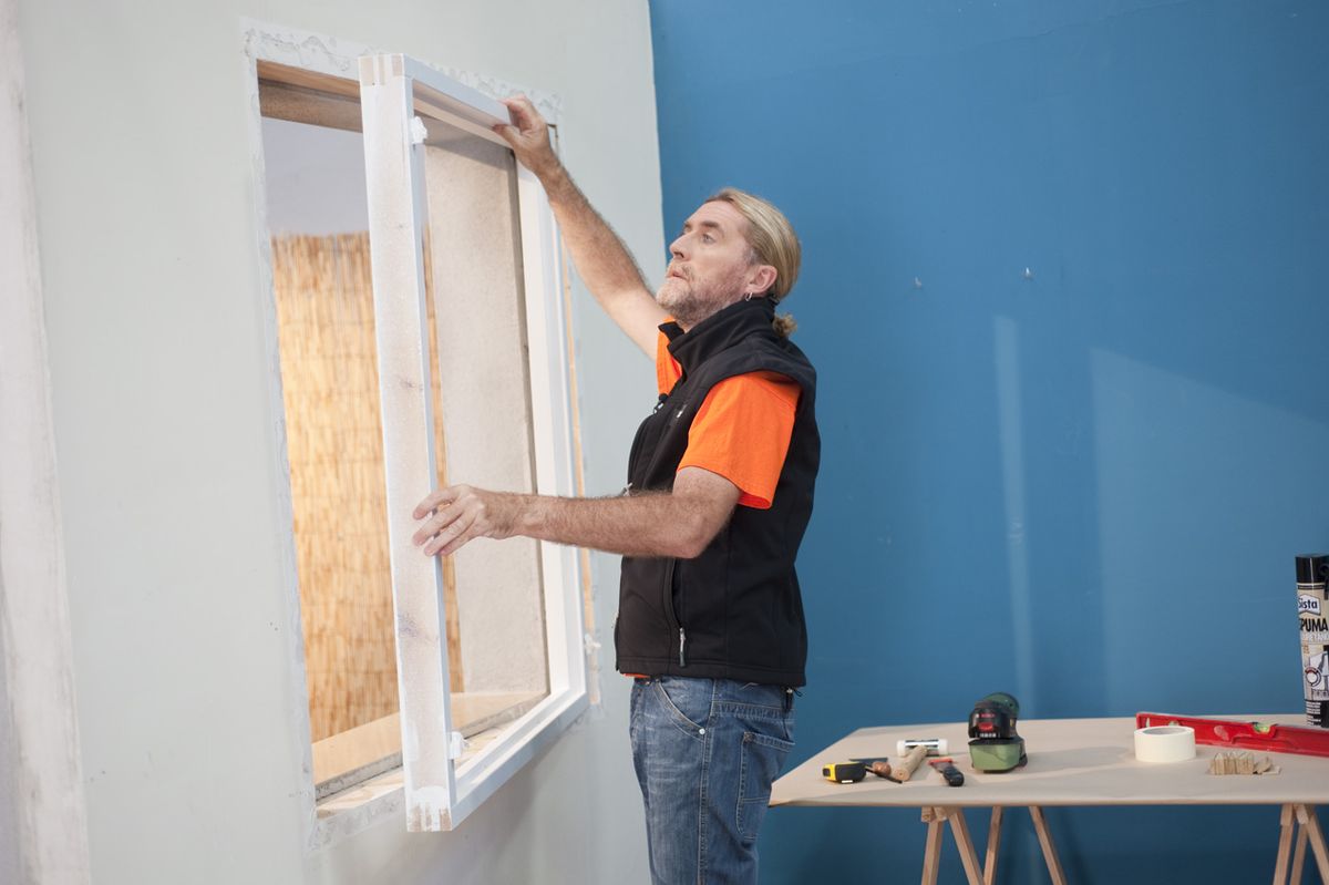 Bricomania 664 Colocacion de ventana p9