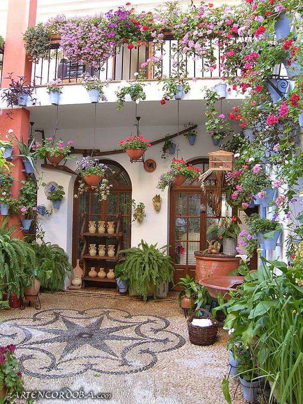 patio andaluz botijos pinterest