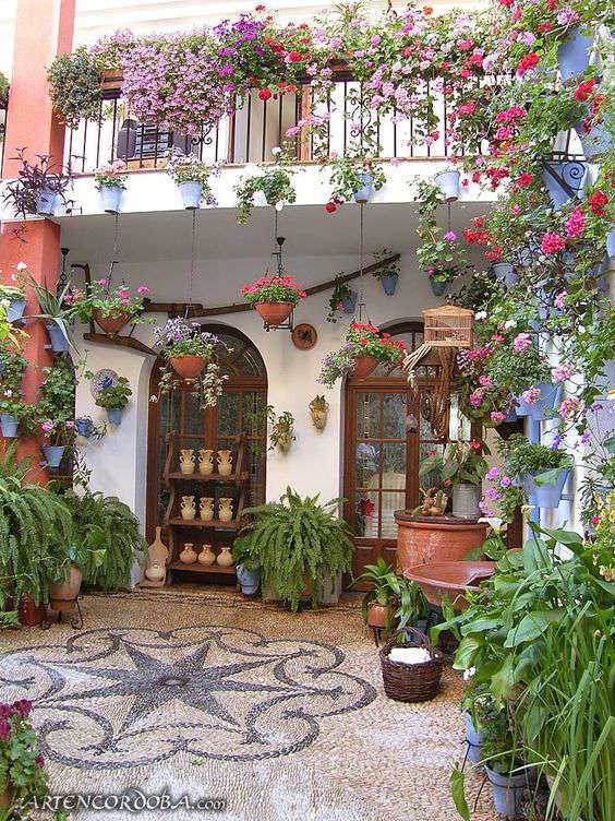 patio andaluz botijos pinterest