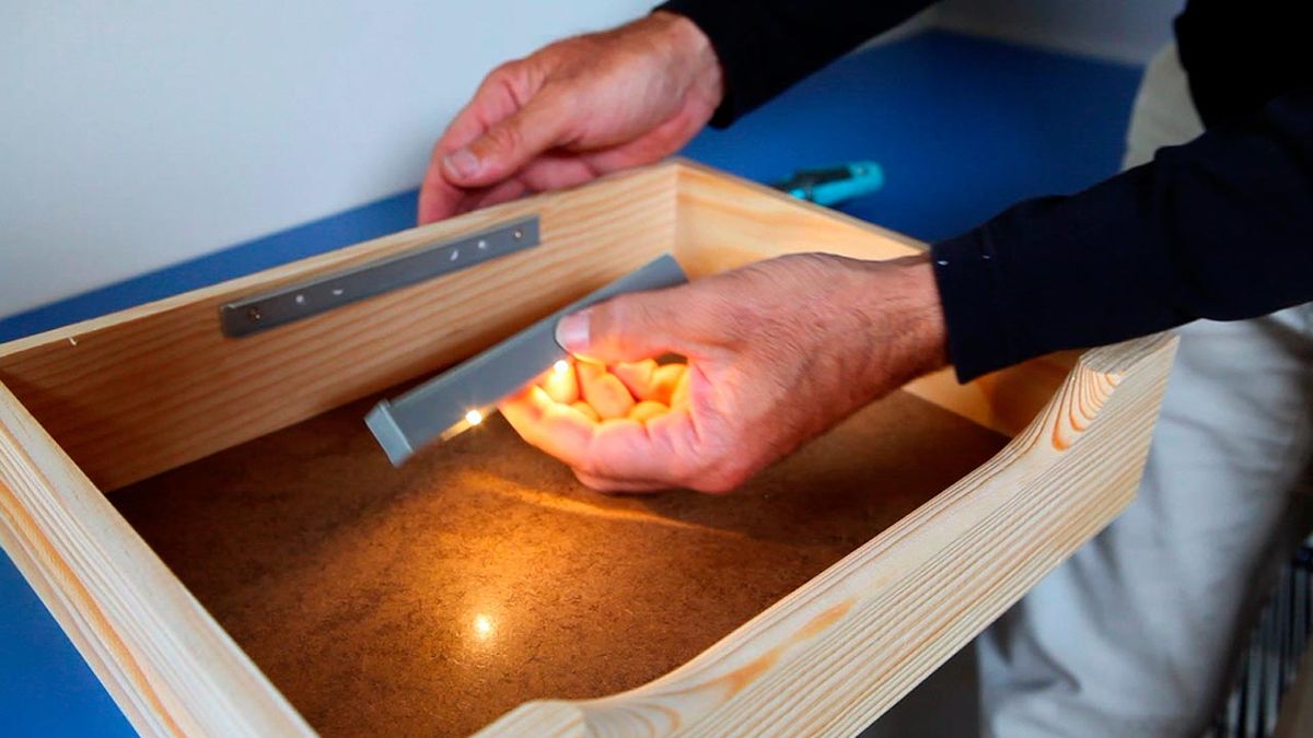 Iluminación automática de cajones paso 6