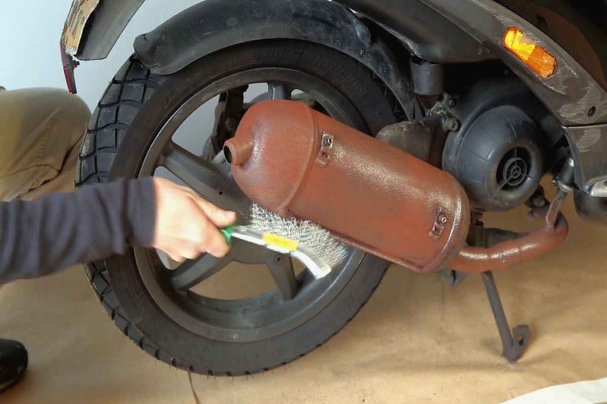 Pintar tubo de escape paso 3